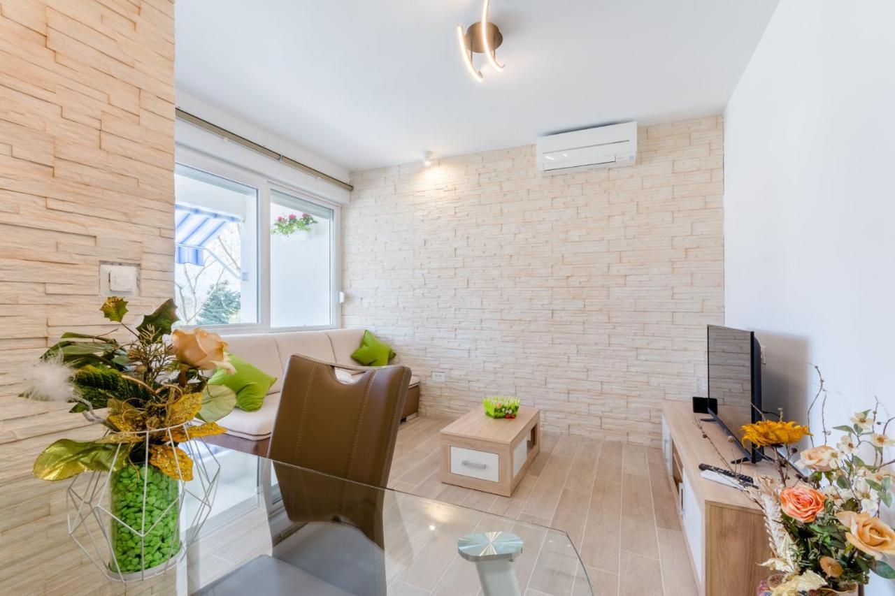 Apartments Niro Split Ngoại thất bức ảnh